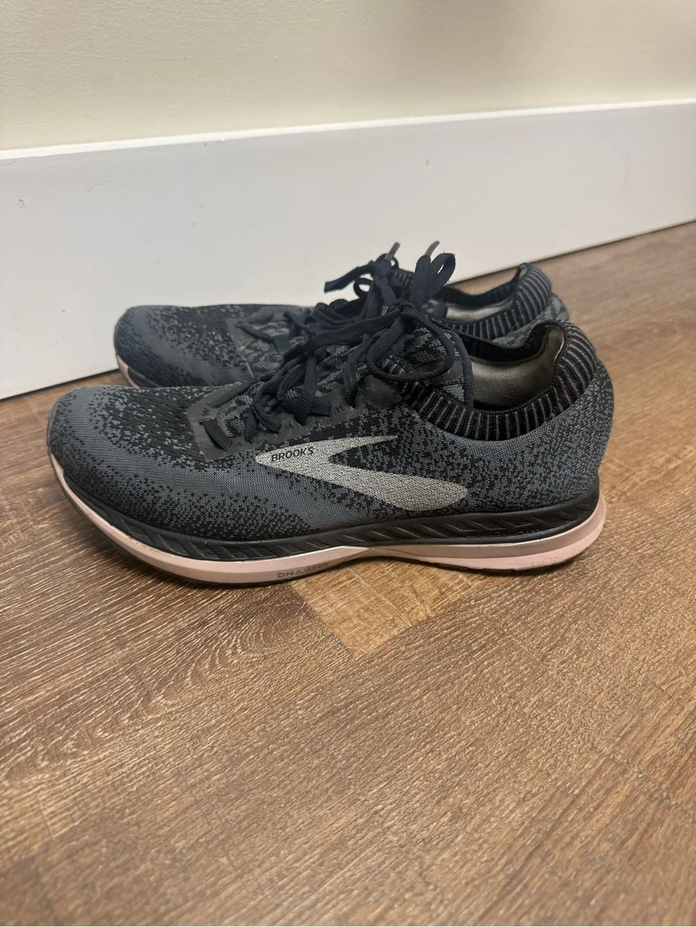 Brooks Women's Black Knit Running Shoes with Pink Midsole Accent